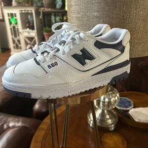 New Balance 550